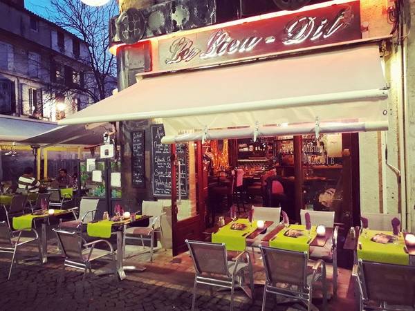 Restaurant bar traditionnel à Angoulême3